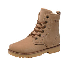 Load image into Gallery viewer, 2017 New men new retro snow boots lace-up leather solid flats warm male cotton martin shoes ankle boots botas de los hombres