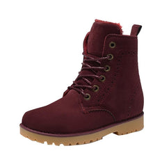 Load image into Gallery viewer, 2017 New men new retro snow boots lace-up leather solid flats warm male cotton martin shoes ankle boots botas de los hombres