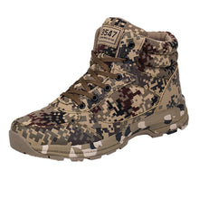Load image into Gallery viewer, Leisure  Outdoor Men Sneakers  Camouflage Style Keep Warm  Desert Military Boots